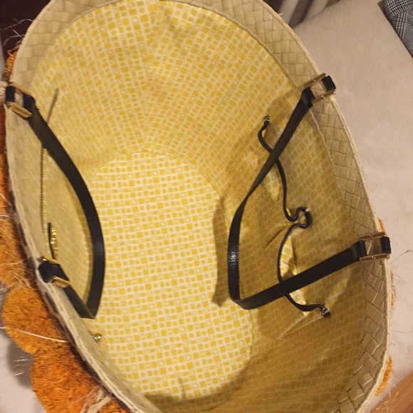 Tory Burch Pom Pom Beach Bucket - Gold Tote - Picture 4 of 14